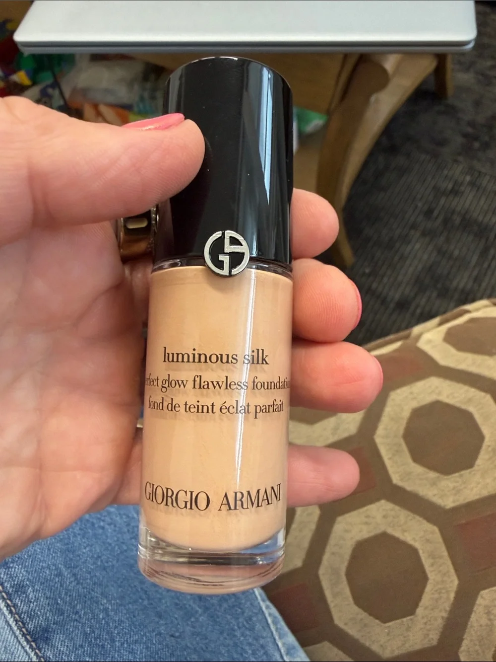 Giorgio Armani Luminous Silk Foundation - shade 4.25
